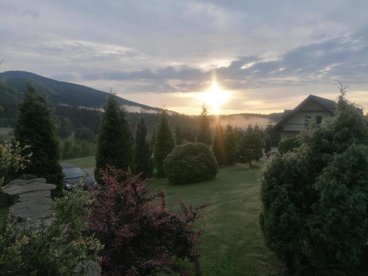 Gosciniec Janowa Gora - Agroturystyka สโตรเนีย ชล็องสเกีย ภายนอก รูปภาพ